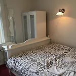 ベッド・アンド・ブレックファスト Wim's Place Schiphol Amsterdam Airport ﾎｰﾌﾄﾞﾛｰﾌﾟ
