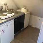 Wim's Place Amsterdam Airport / Bed & Breakfast Hoofddorp