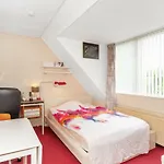 Wim's Place Amsterdam Airport / Bed & Breakfast Hoofddorp