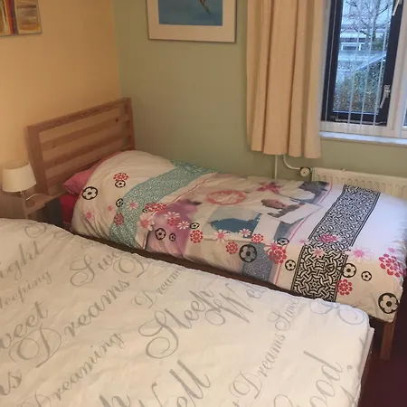Wim's Place Schiphol Amsterdam Airport Bed & Breakfast 2*