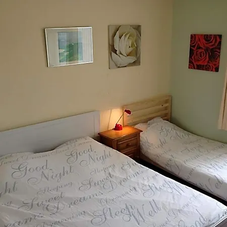 Bed & Breakfast Wim's Place Schiphol Amsterdam Airport Hoofddorp
