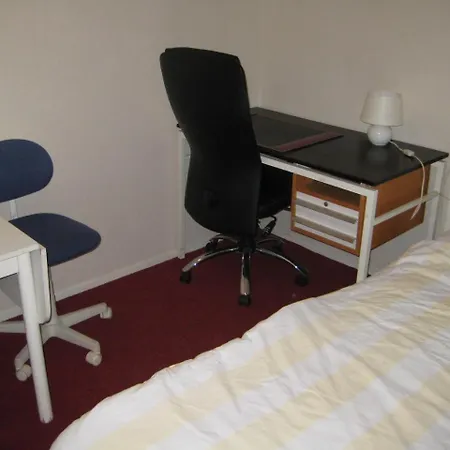 Wim's Place Schiphol Amsterdam Airport 2* Hoofddorp