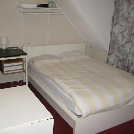 Wim's Place Schiphol Amsterdam Airport Oda ve Kahvaltı