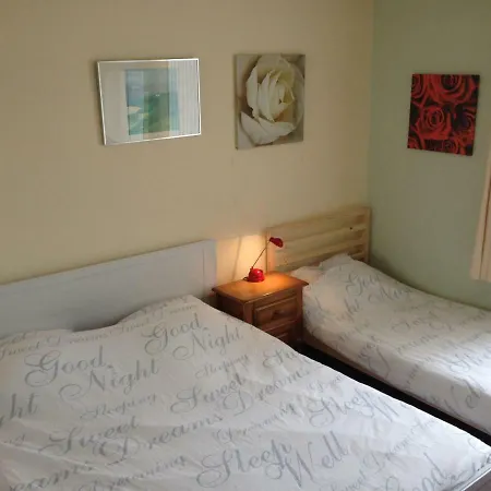 Wim's Place Schiphol Amsterdam Airport Oda ve Kahvaltı Hoofddorp