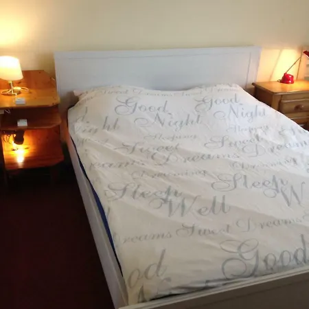 Wim's Place Schiphol Amsterdam Airport Oda ve Kahvaltı 2*