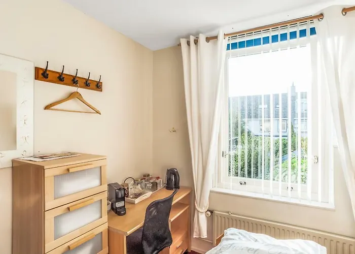 Alojamento de Acomodação e Pequeno-almoço Wim's Place Schiphol Amsterdam Airport 2*