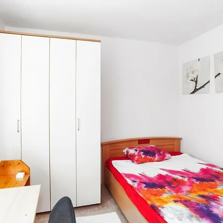 Alojamento de Acomodação e Pequeno-almoço Wim's Place Schiphol Amsterdam Airport 2*